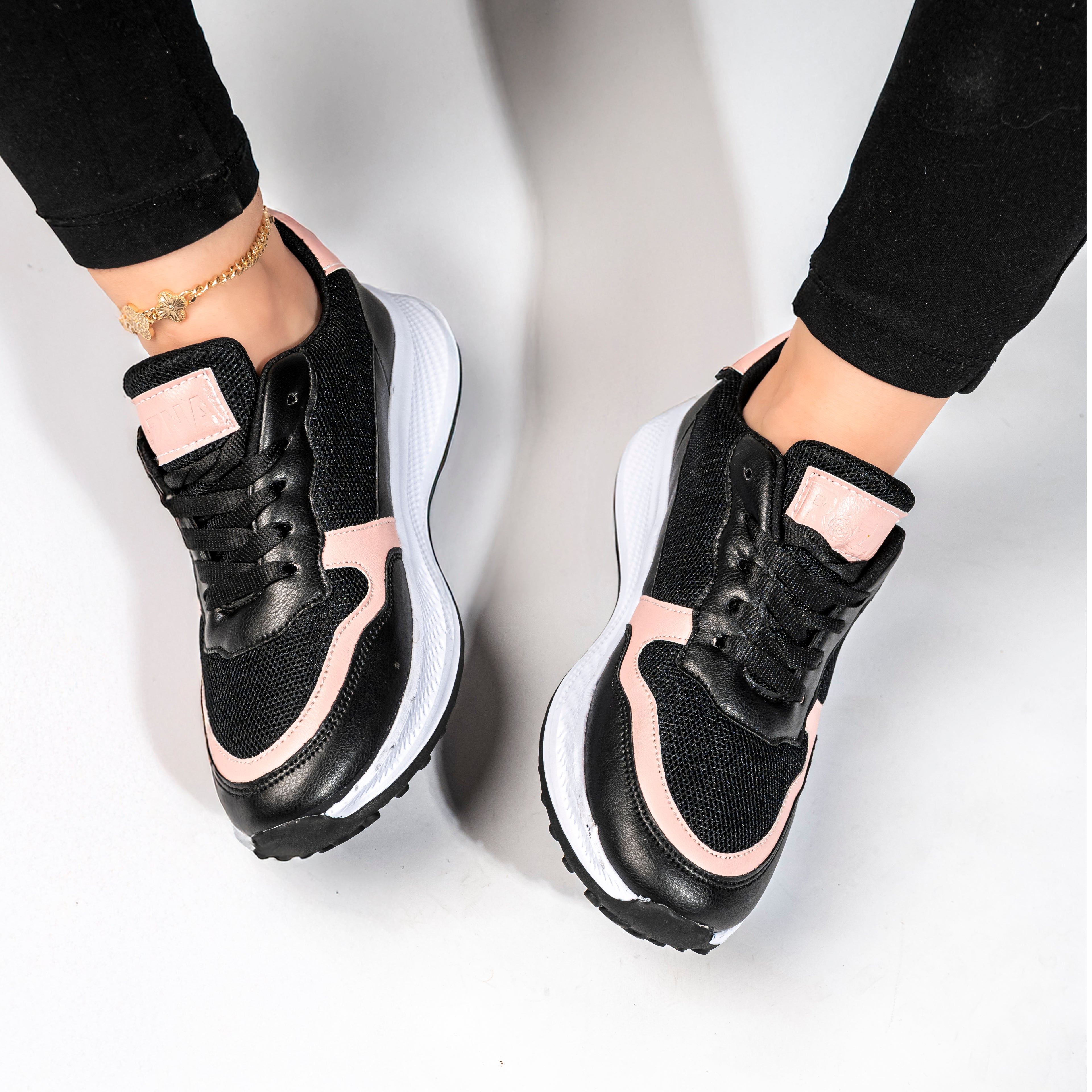 Action black 685